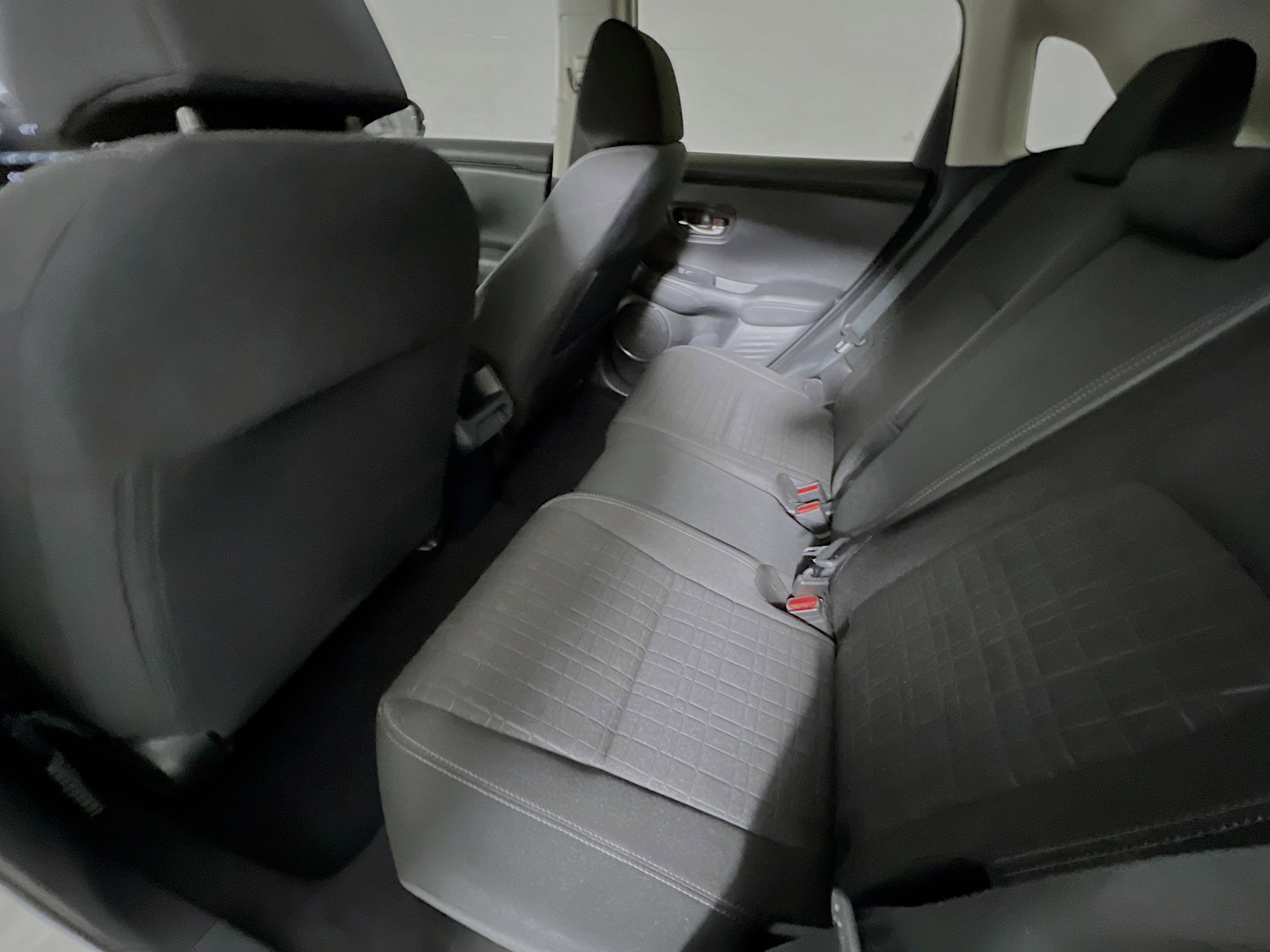 Used 2023 Honda HR-V LX image 29