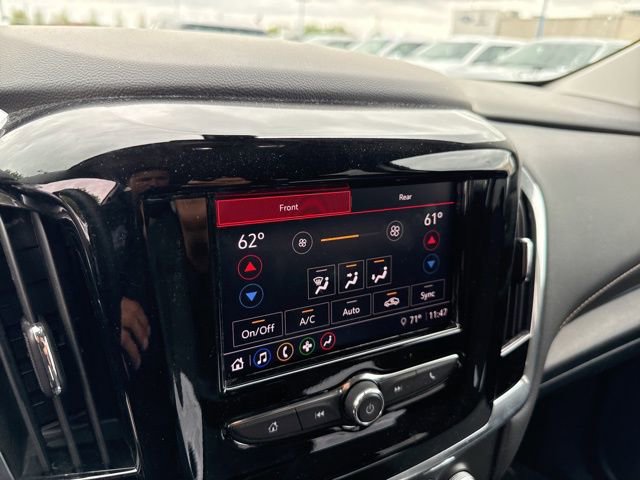 Used 2020 Chevrolet Traverse LS FWD image 21