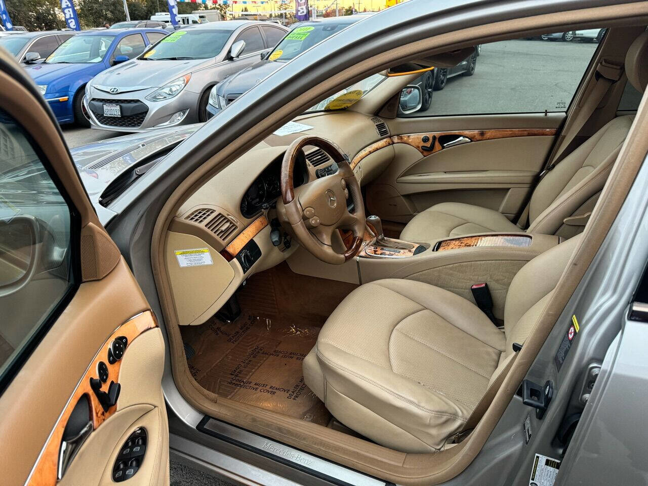 Used 2007 Mercedes-Benz E 350 Sedan image 11