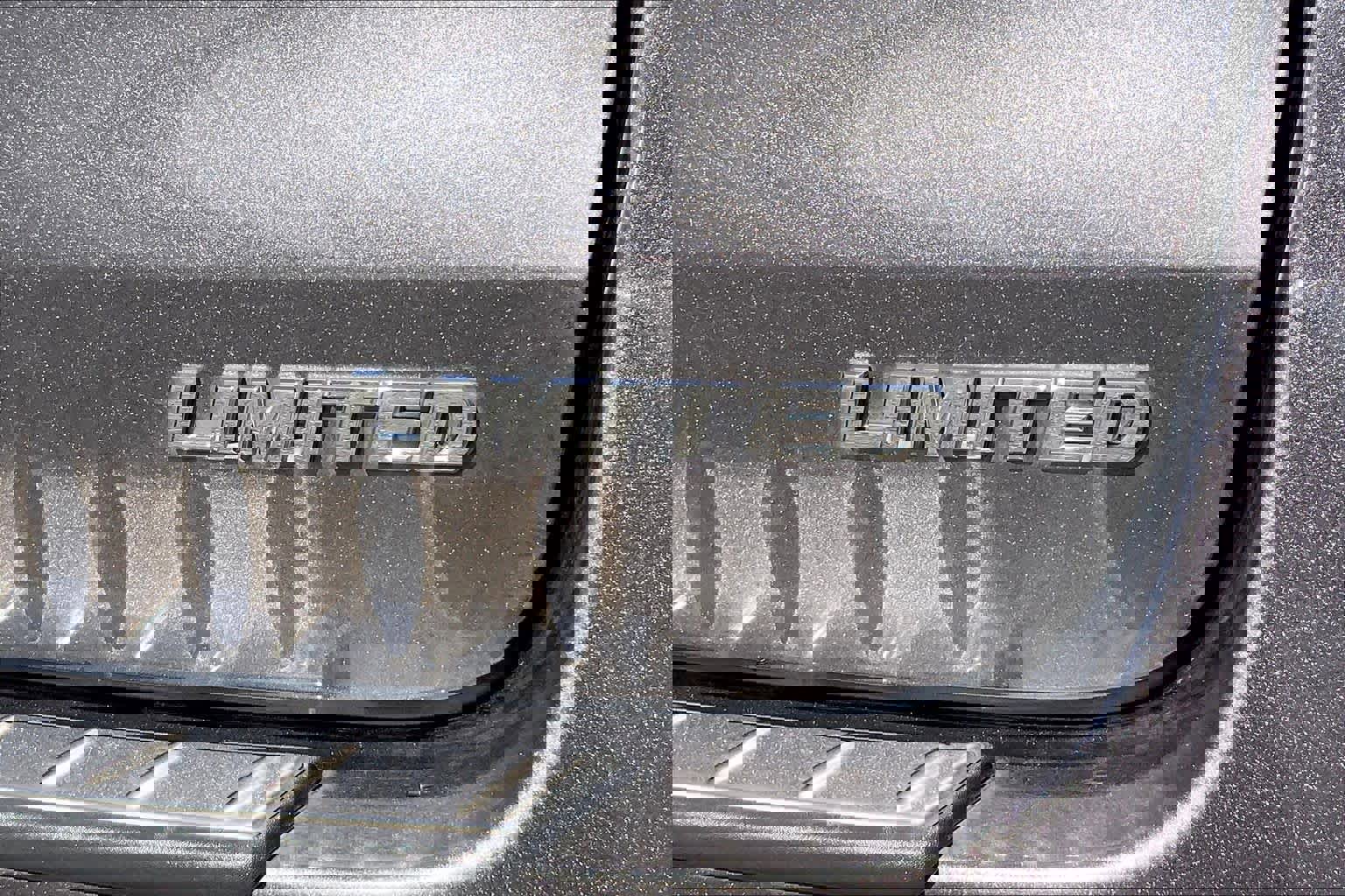 Used 2018 Toyota Highlander Limited image 10