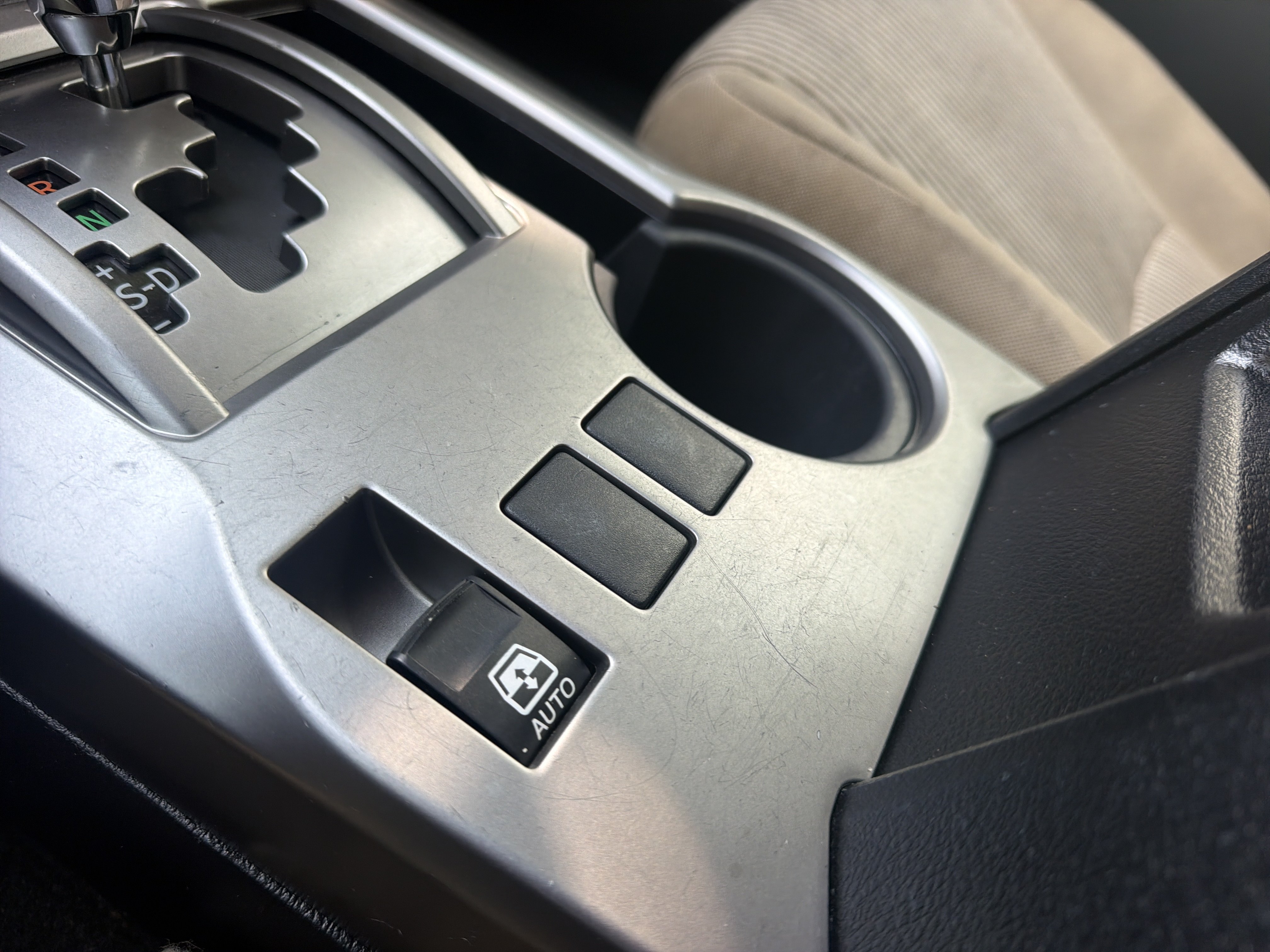 Used 2015 Toyota 4Runner SR5 RWD image 25