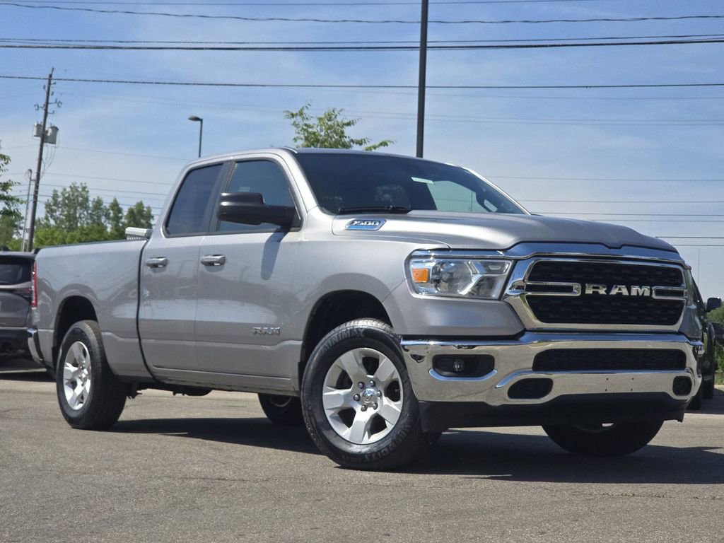 Used 2022 RAM 1500 Big Horn AWD/4WD image 2