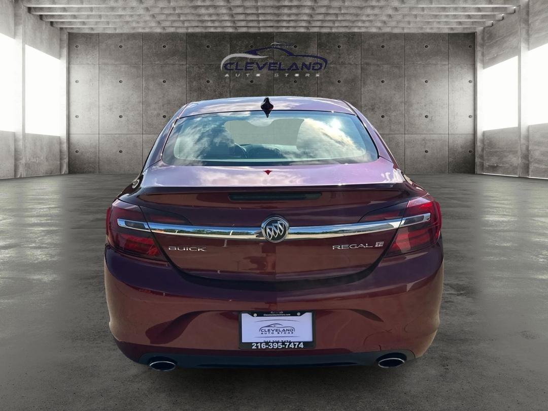 Used 2017 Buick Regal Sport Touring FWD image 4