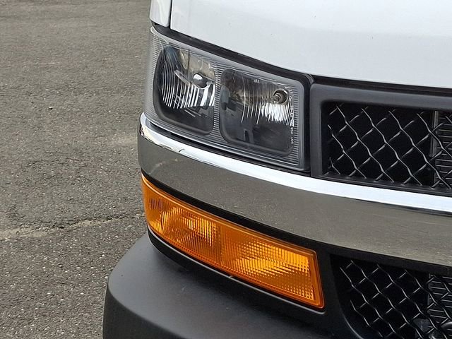 New 2025 Chevrolet Express 3500 w/ Power Convenience Package RWD image 5