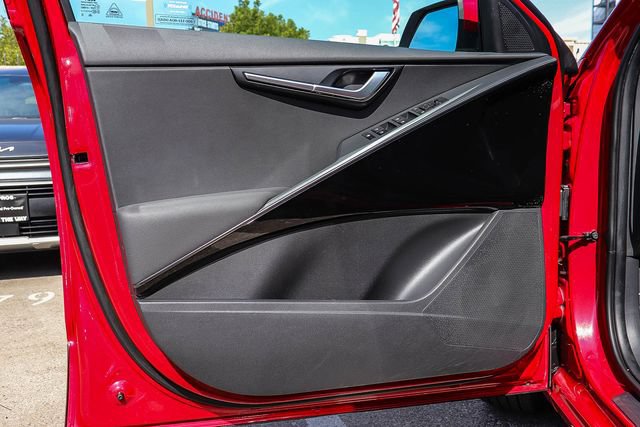 Certified 2025 Kia Niro EX FWD image 22