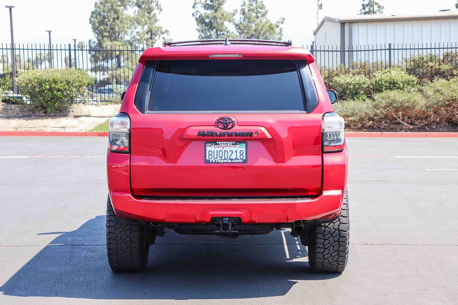 Used 2017 Toyota 4Runner SR5 AWD/4WD image 6