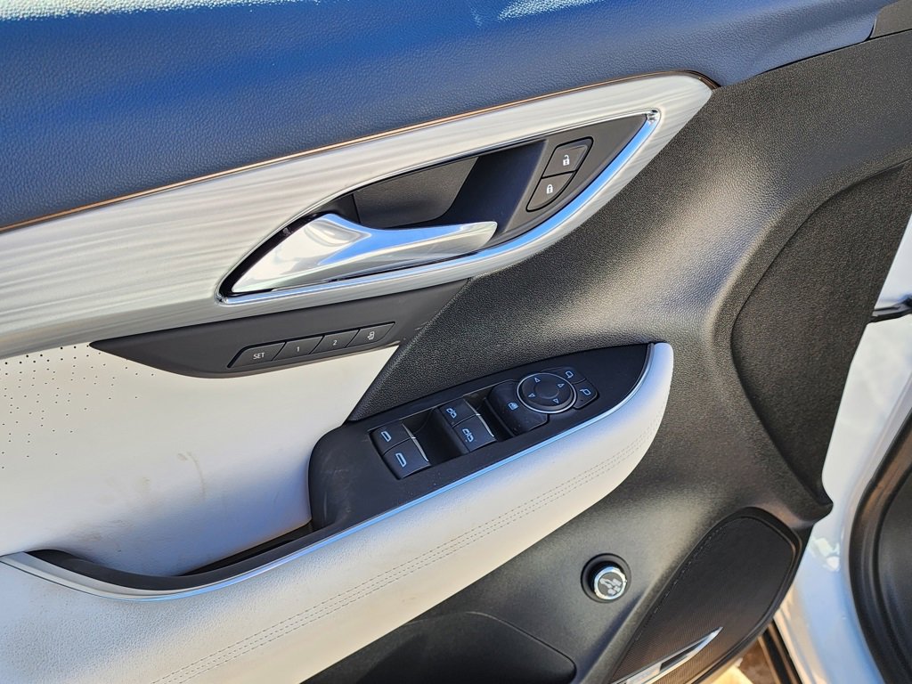 New 2026 Buick Envision Avenir image 14