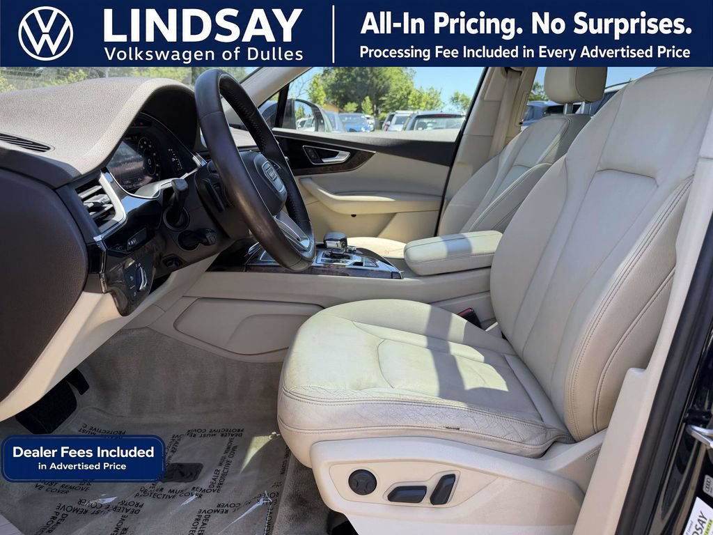 Used 2017 Audi Q7 3.0T Premium Plus w/ Premium Plus Package AWD/4WD image 11