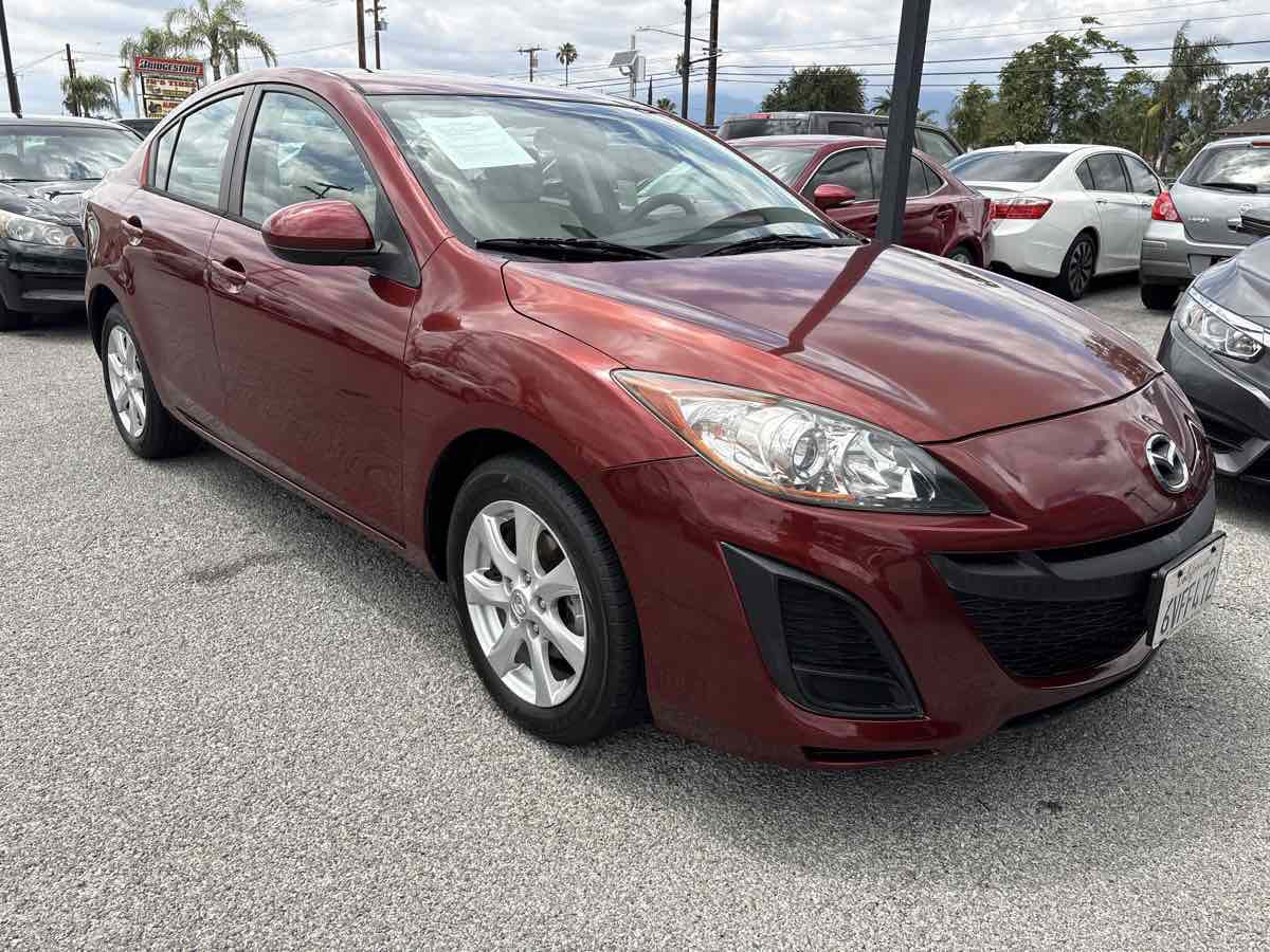 Used 2010 MAZDA MAZDA3 i Touring FWD image 8