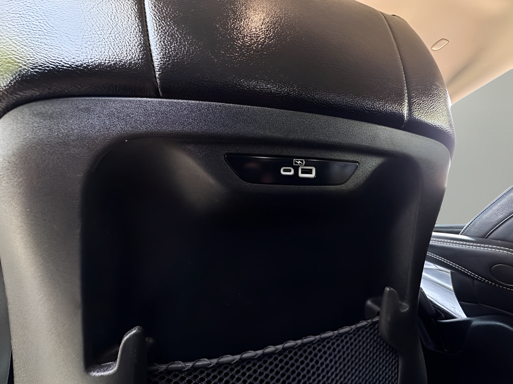 Used 2022 Chrysler Pacifica Touring-L FWD image 19