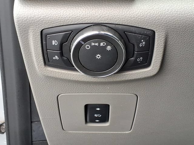 Used 2016 Ford F150 XLT w/ Equipment Group 302A Luxury AWD/4WD image 17