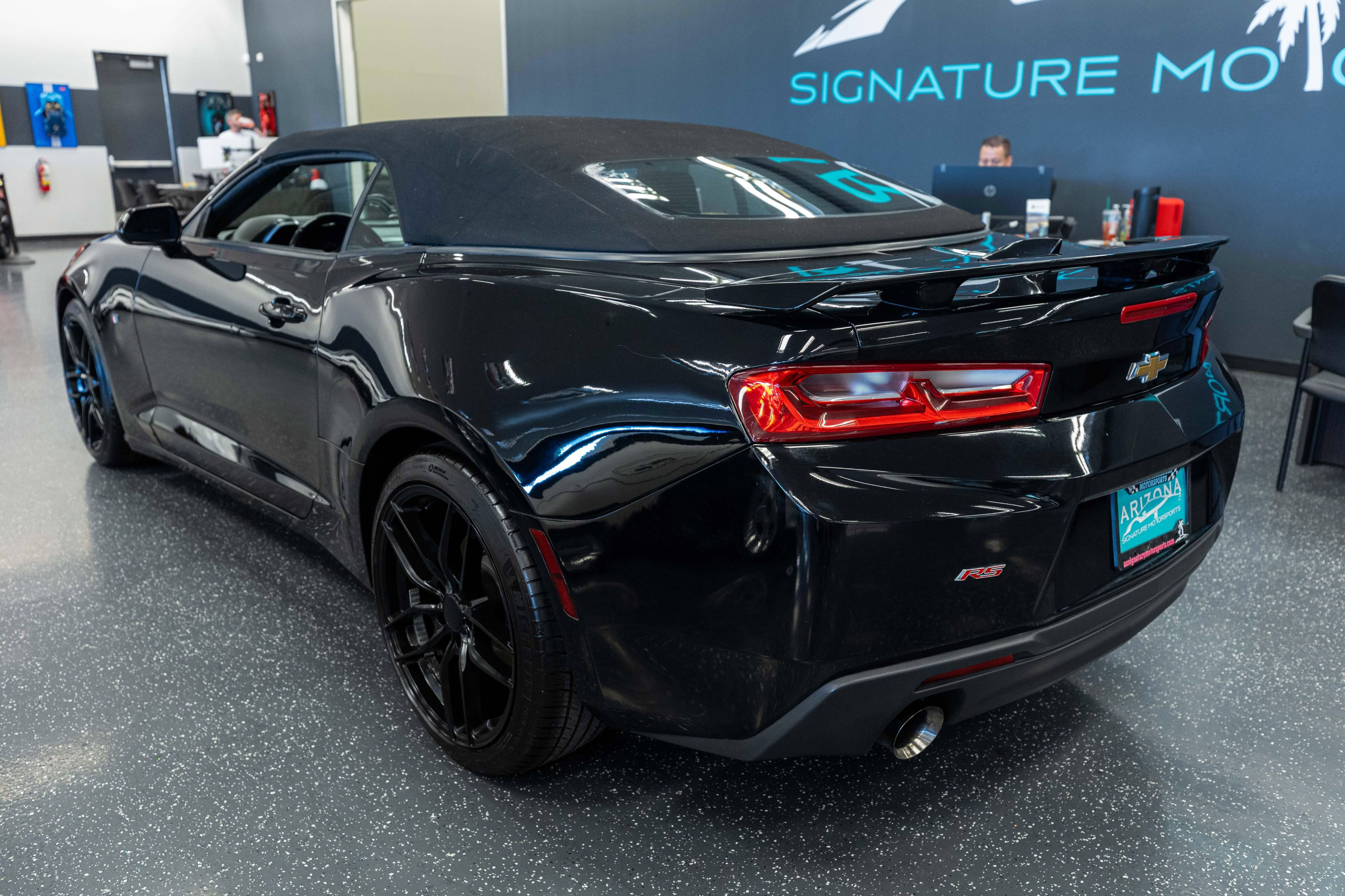 Used 2018 Chevrolet Camaro LT w/ RS Package RWD image 8