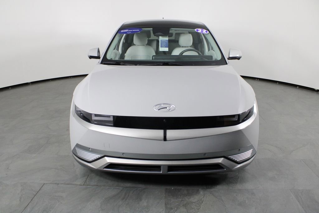 Certified 2022 Hyundai Ioniq 5 Limited w/ Cargo Package image 12