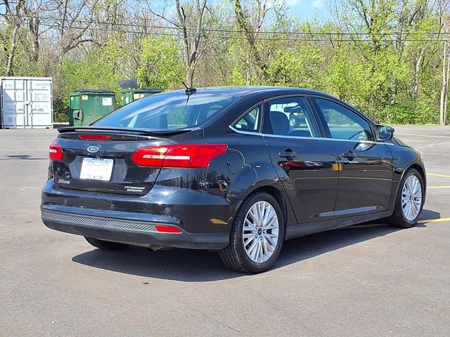 Used 2015 Ford Focus Titanium w/ Titanium Cold Weather Package FWD video 2