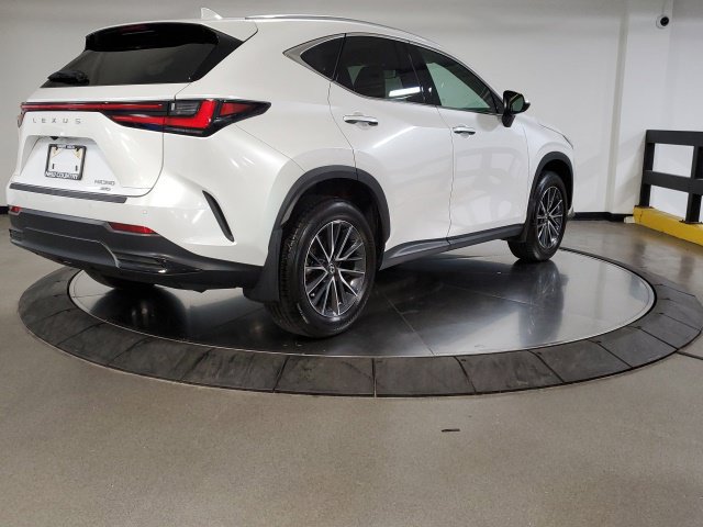 Used 2025 Lexus NX 350 AWD w/ Accessory Package (2T) image 9