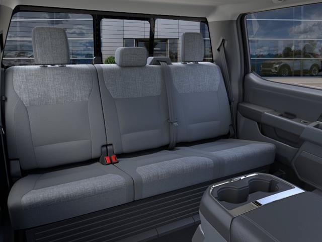 New 2026 Ford F250 XLT w/ XLT Premium Package AWD/4WD image 17