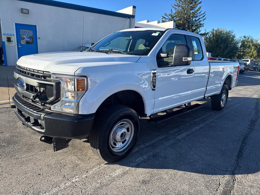 Used 2022 Ford F250 XL w/ Power Equipment Group AWD/4WD image 8