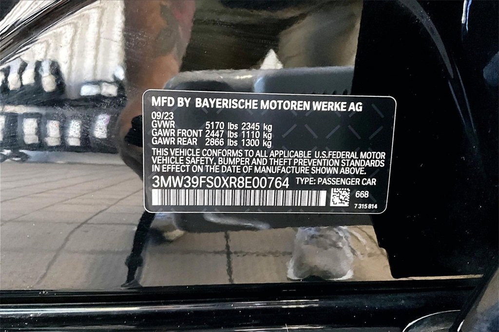 Used 2024 BMW 330e xDrive image 39