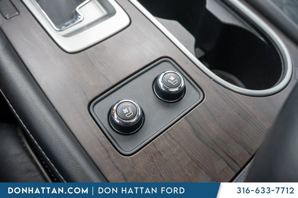 Used 2020 Nissan Murano Platinum w/ Cargo Package FWD image 11
