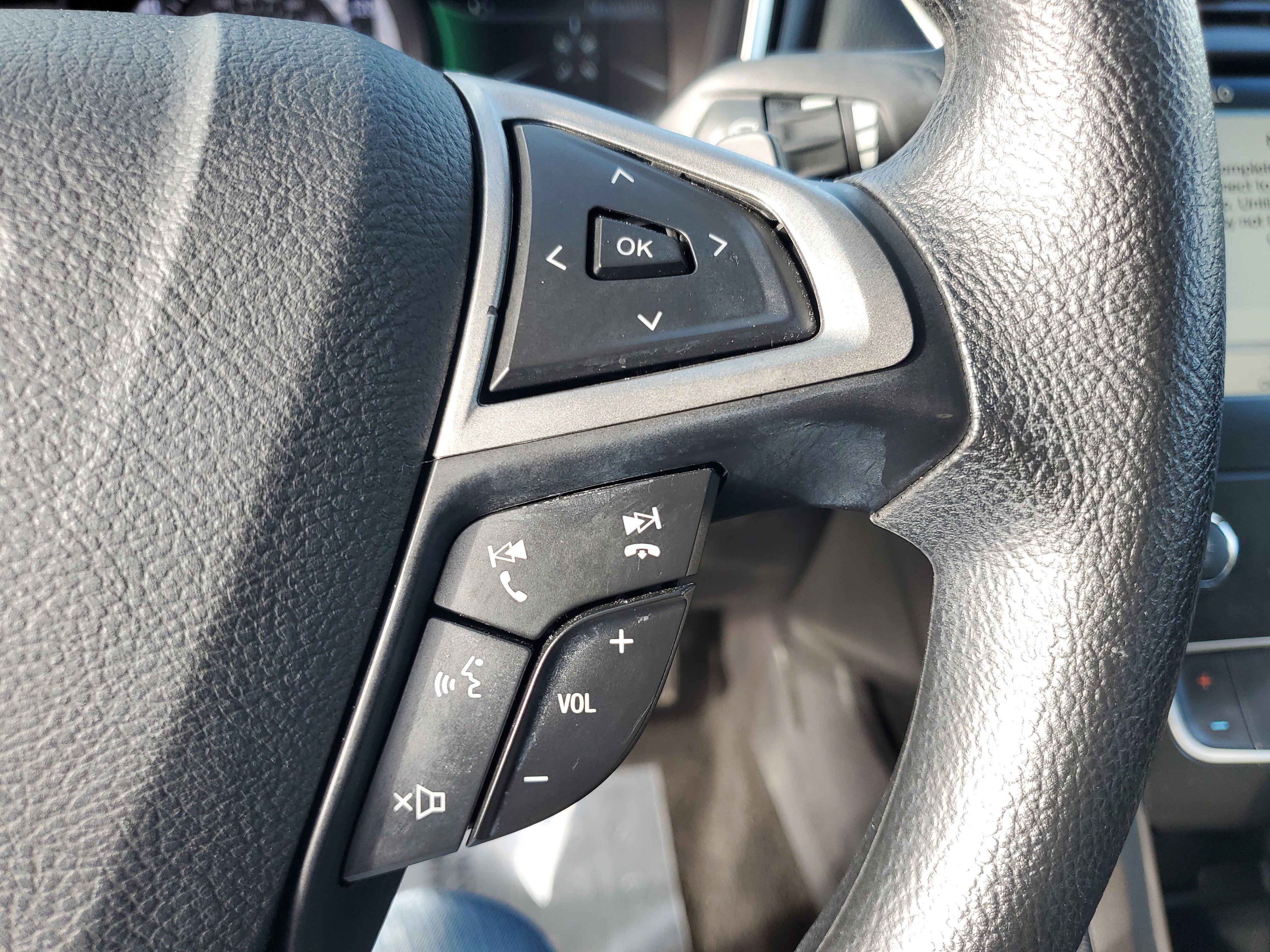 Used 2019 Ford Fusion SE image 22