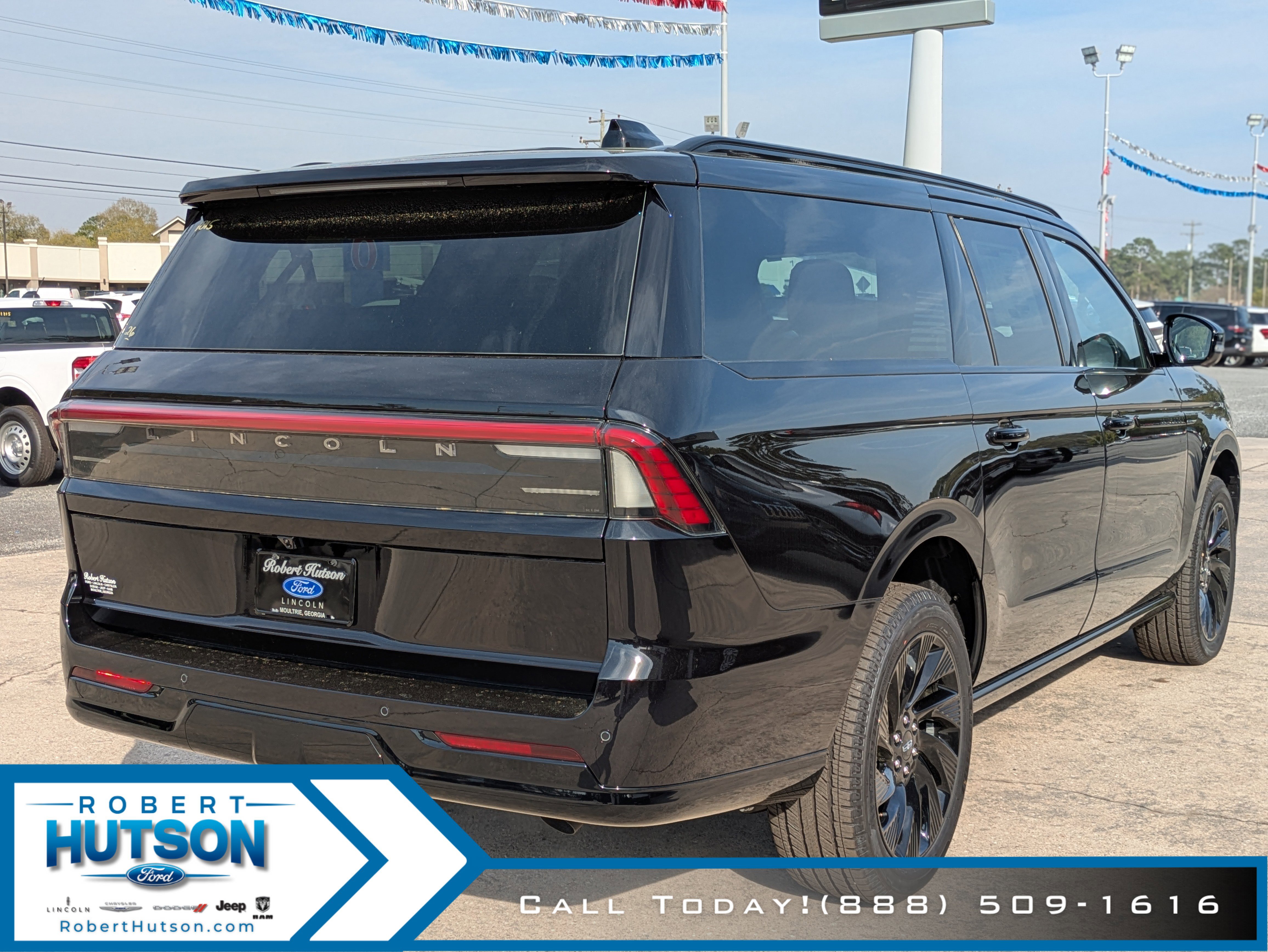 New 2026 Lincoln Navigator L Reserve w/ Jet Appearance Package AWD/4WD image 6