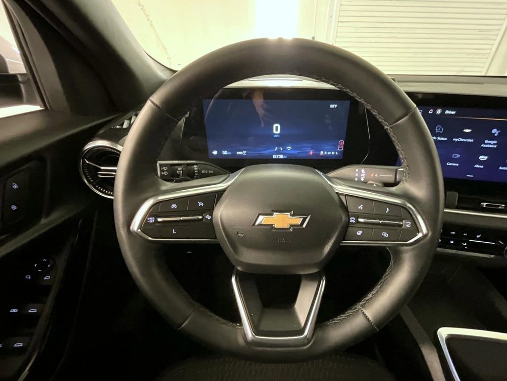 Certified 2025 Chevrolet Equinox LT image 11