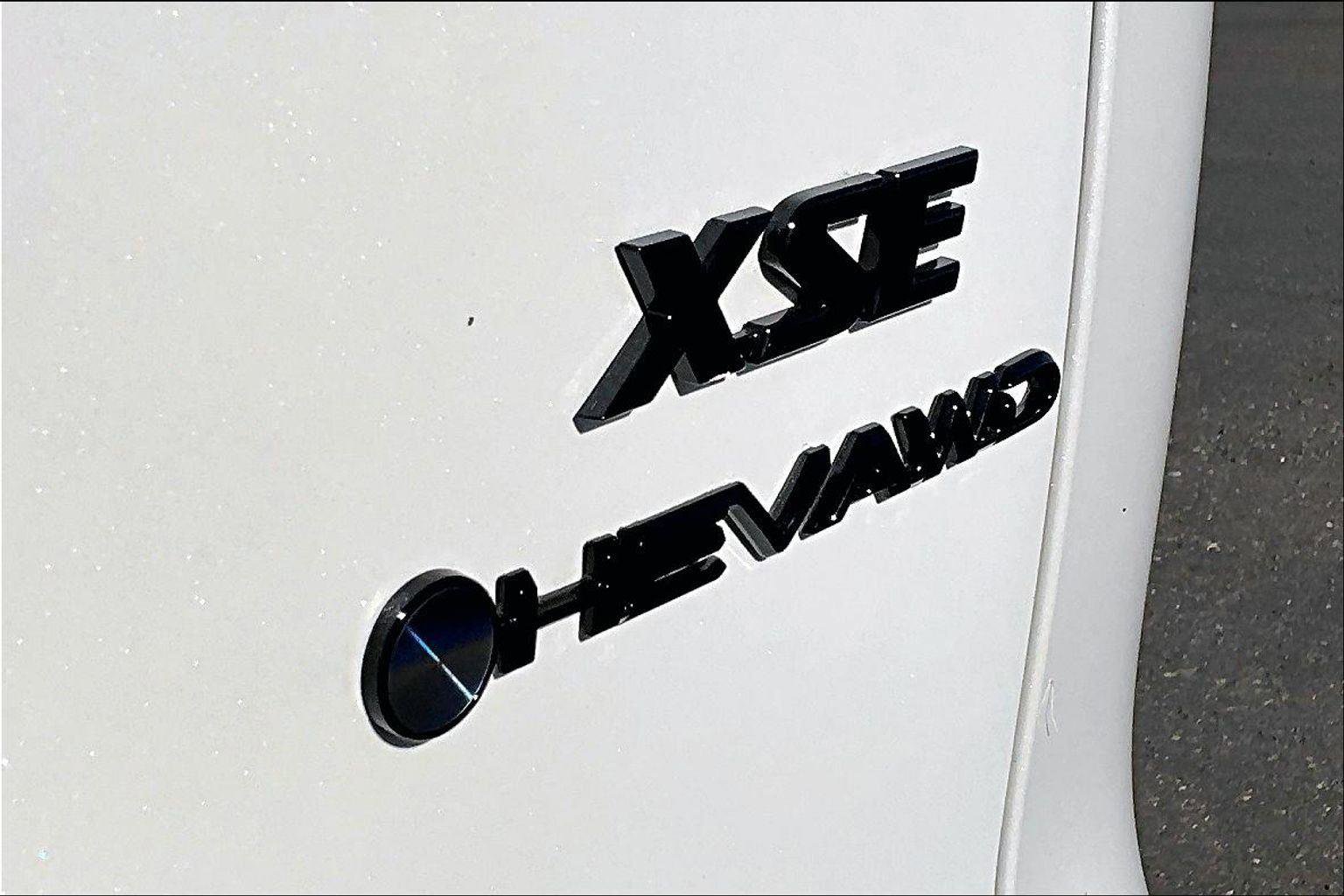 Certified 2025 Toyota Corolla Cross AWD Hybrid image 8