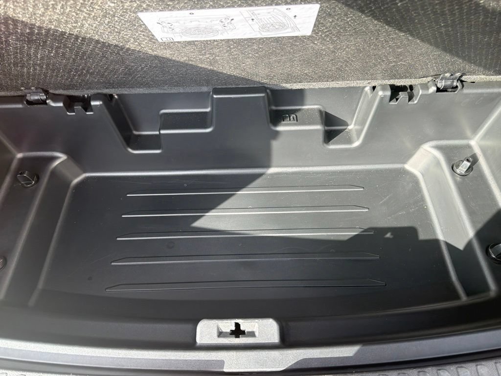 Used 2026 Buick Enclave Preferred FWD image 21