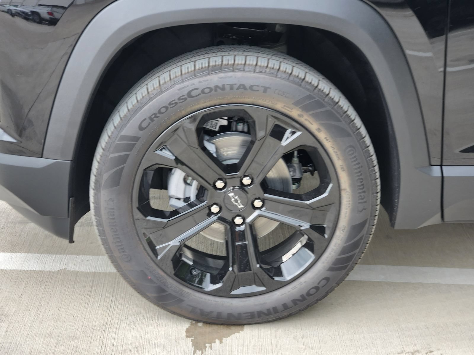 New 2027 Chevrolet Equinox LT w/ Convenience Package II FWD image 11
