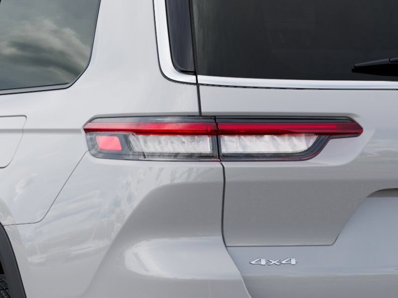 New 2025 Jeep Grand Cherokee L Limited w/ Luxury Tech Group II AWD/4WD image 10