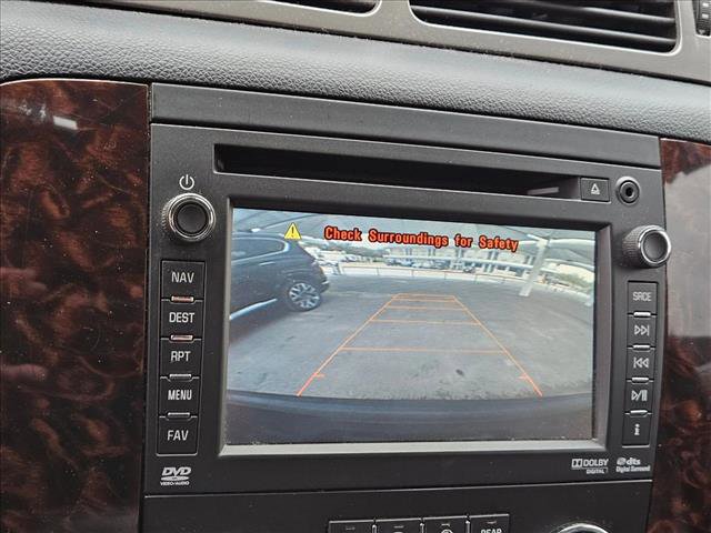 Used 2013 GMC Yukon XL Denali image 16