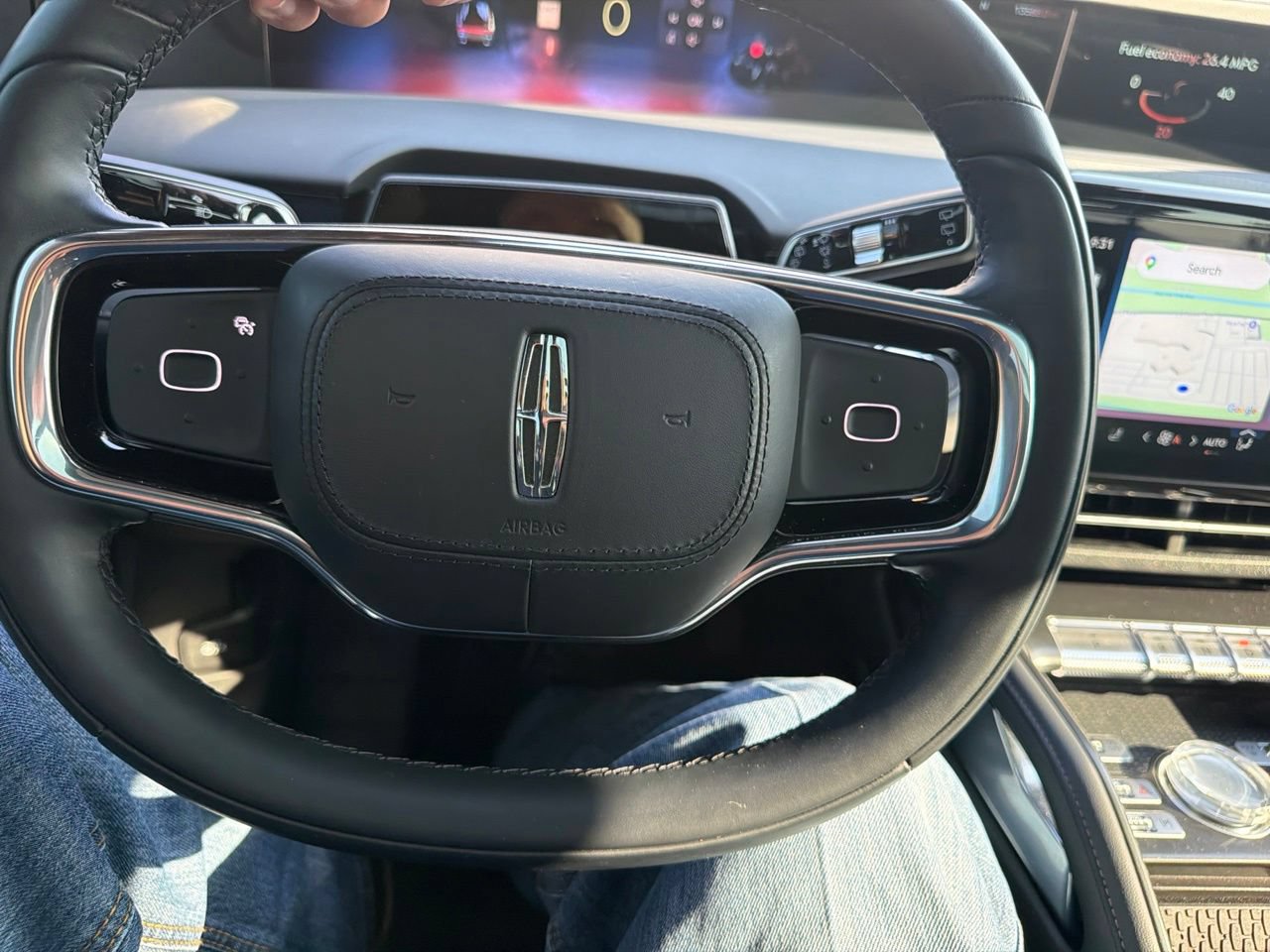 Used 2025 Lincoln Nautilus Premier w/ Equipment Group 102A AWD/4WD image 28
