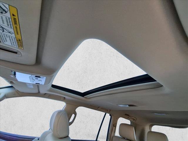 Used 2019 Lexus LX 570 4WD w/ Luxury Package image 16
