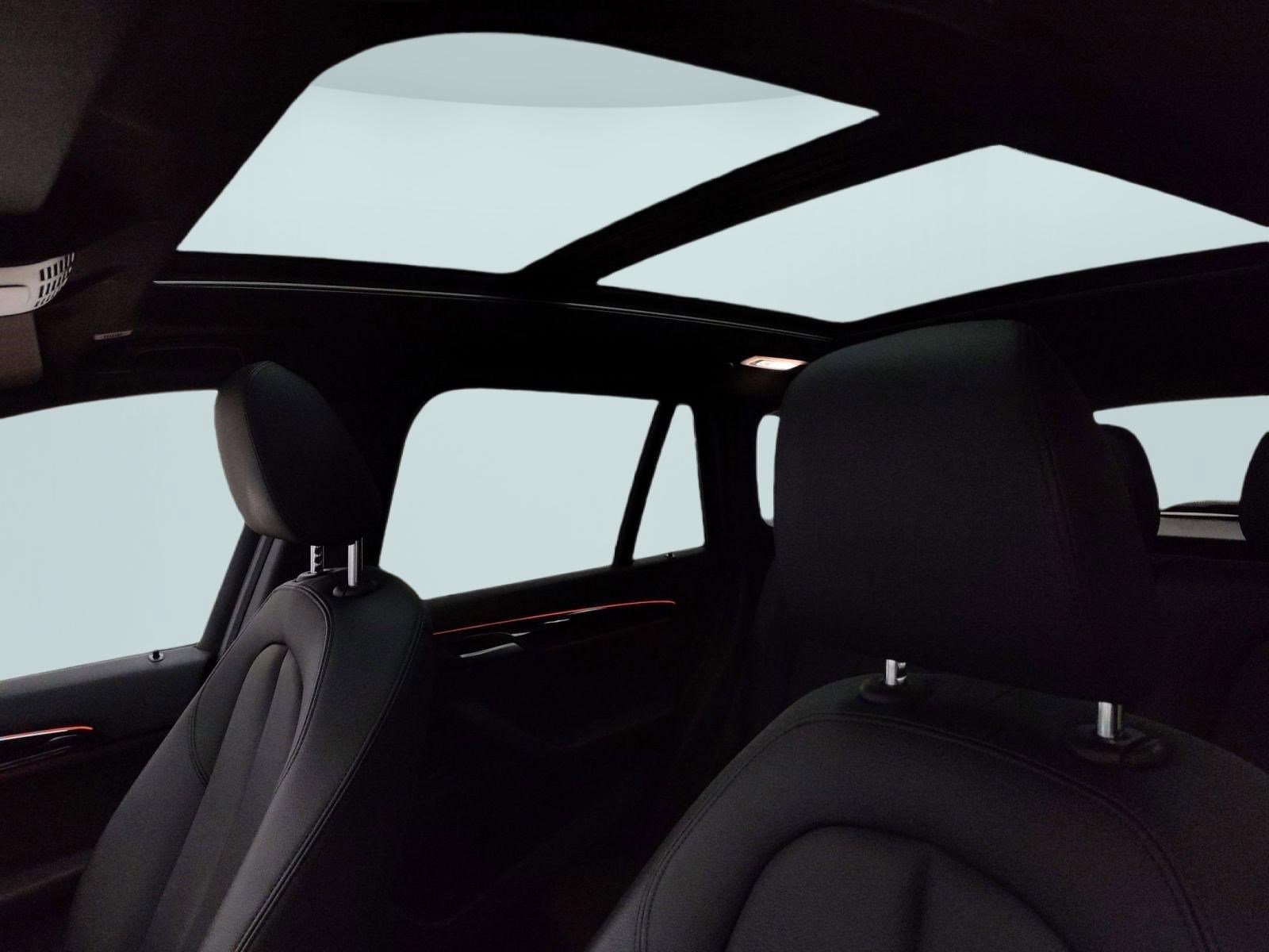 Used 2021 BMW X1 sDrive28i w/ Convenience Package image 14