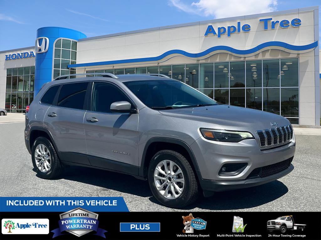 Used 2019 Jeep Cherokee Latitude w/ Popular Appearance Group