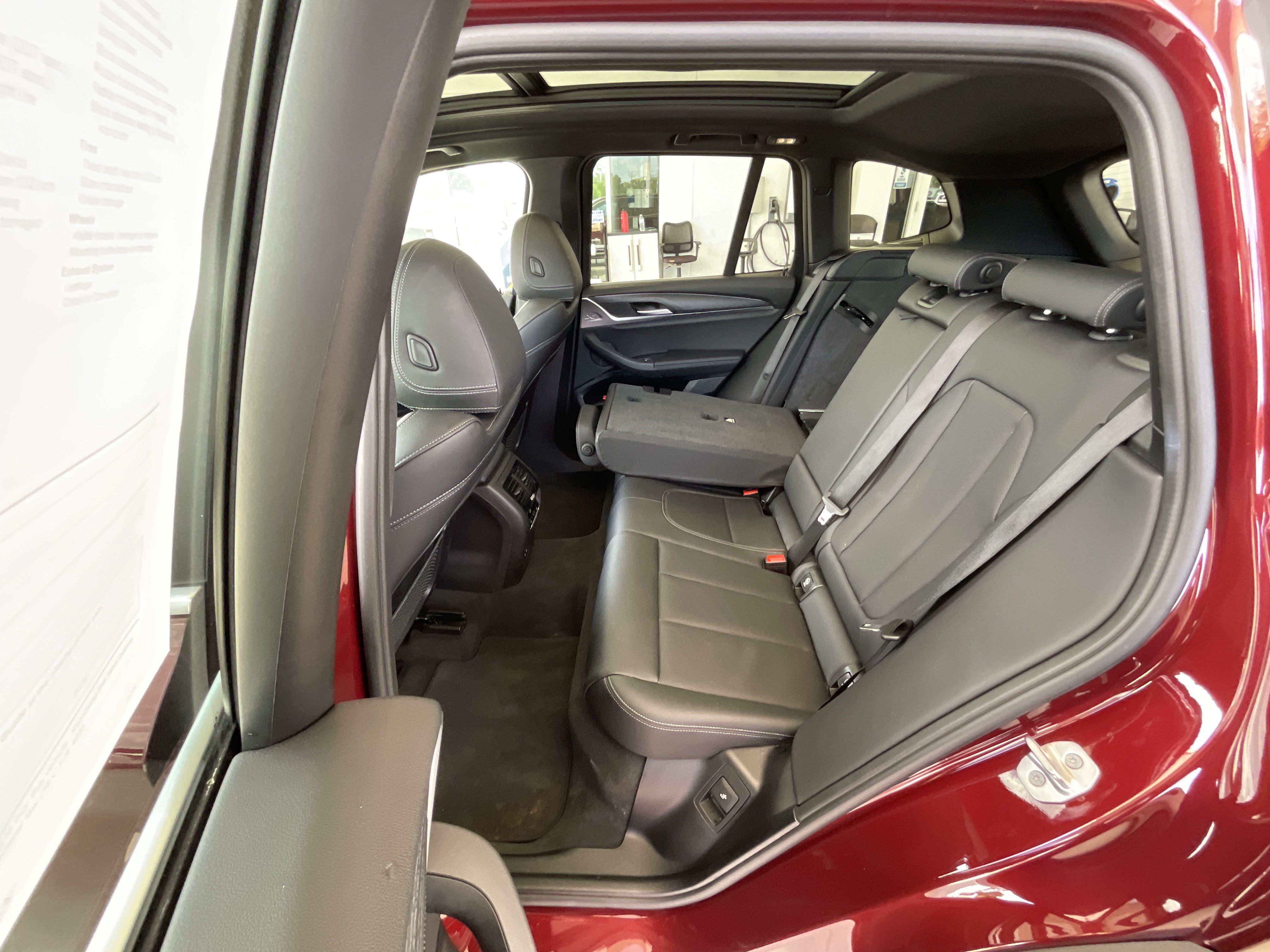 Used 2022 BMW X3 sDrive30i w/ Premium Package 2 RWD image 27