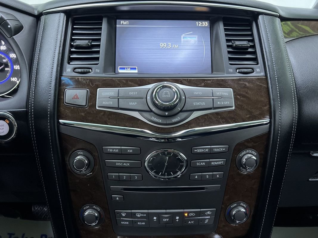 Used 2017 INFINITI QX80 4WD w/ Driver Assistance Package image 21