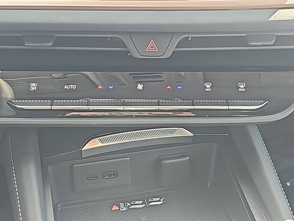 New 2026 Buick Envision Sport Touring image 24