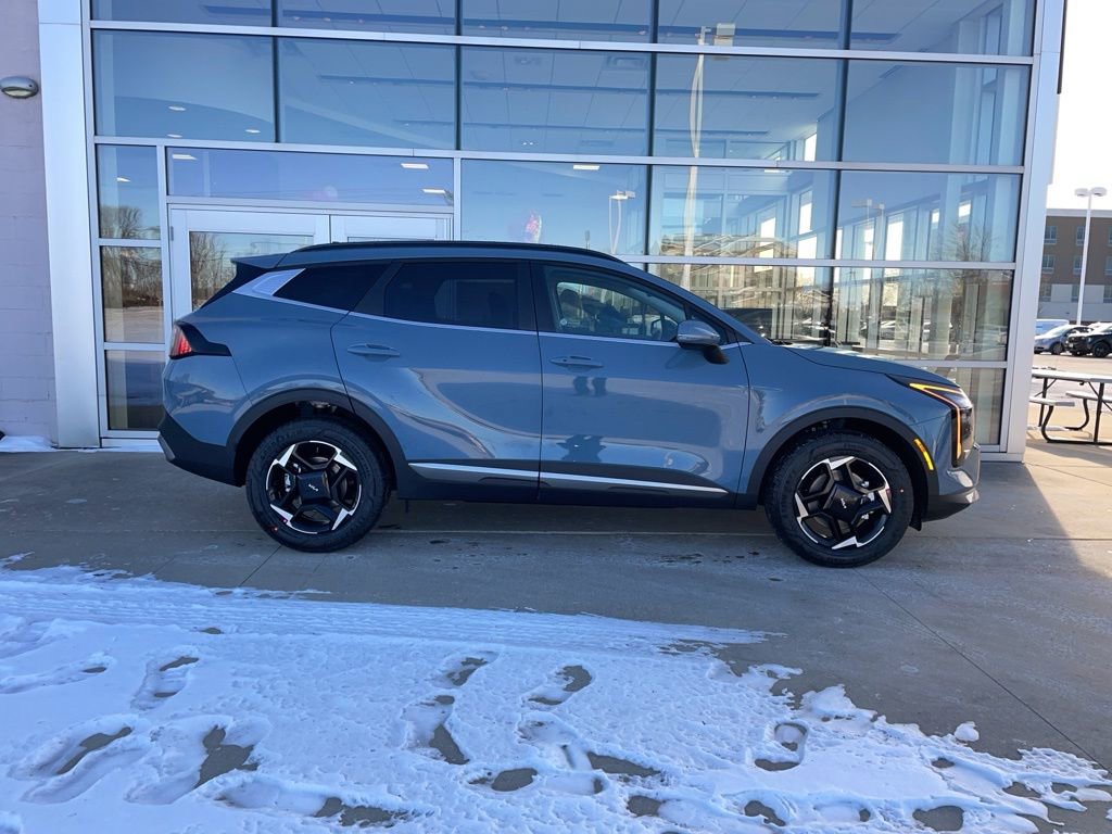 New 2026 Kia Sportage EX image 4