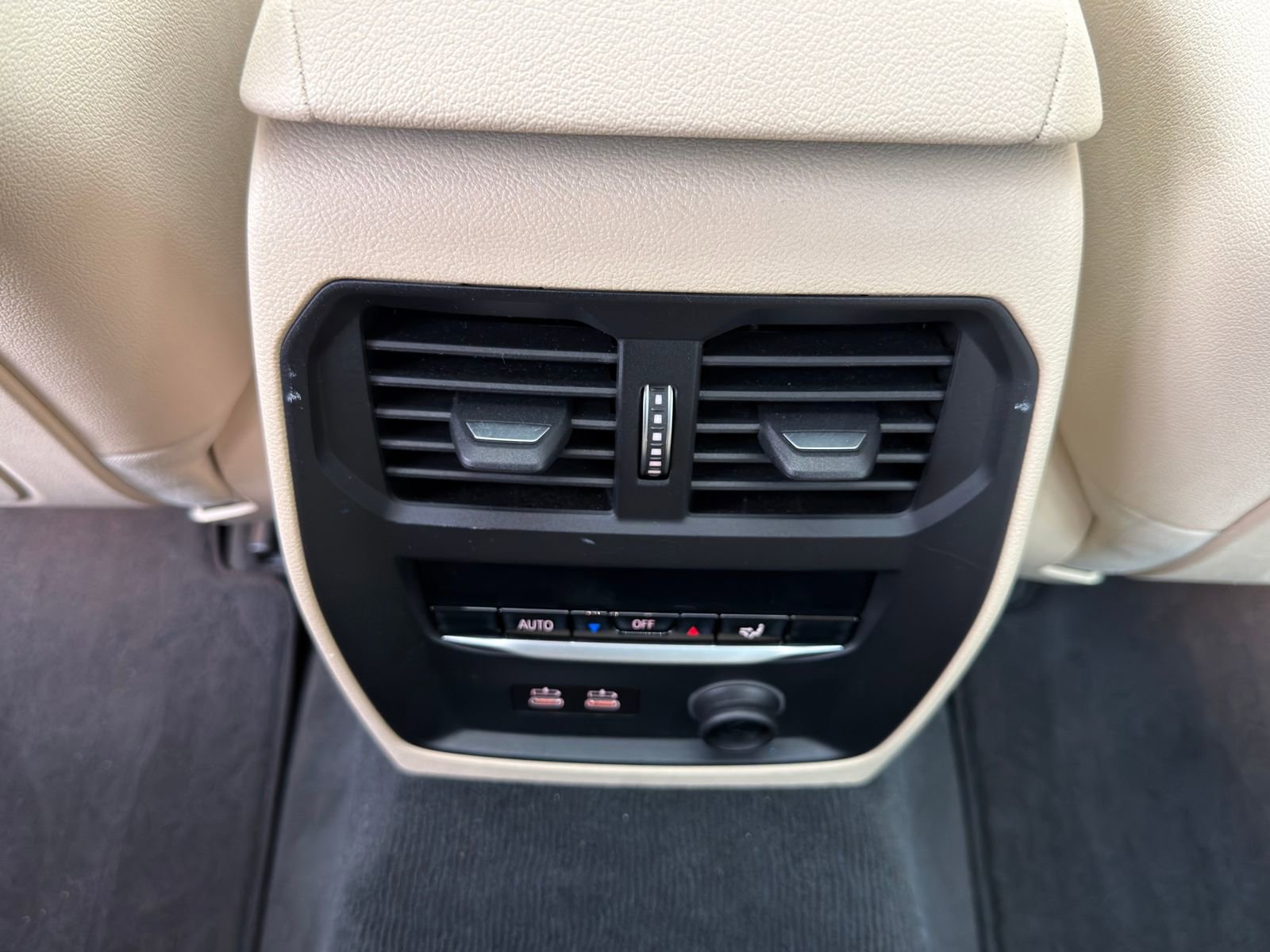 Used 2020 BMW 330i Sedan image 16