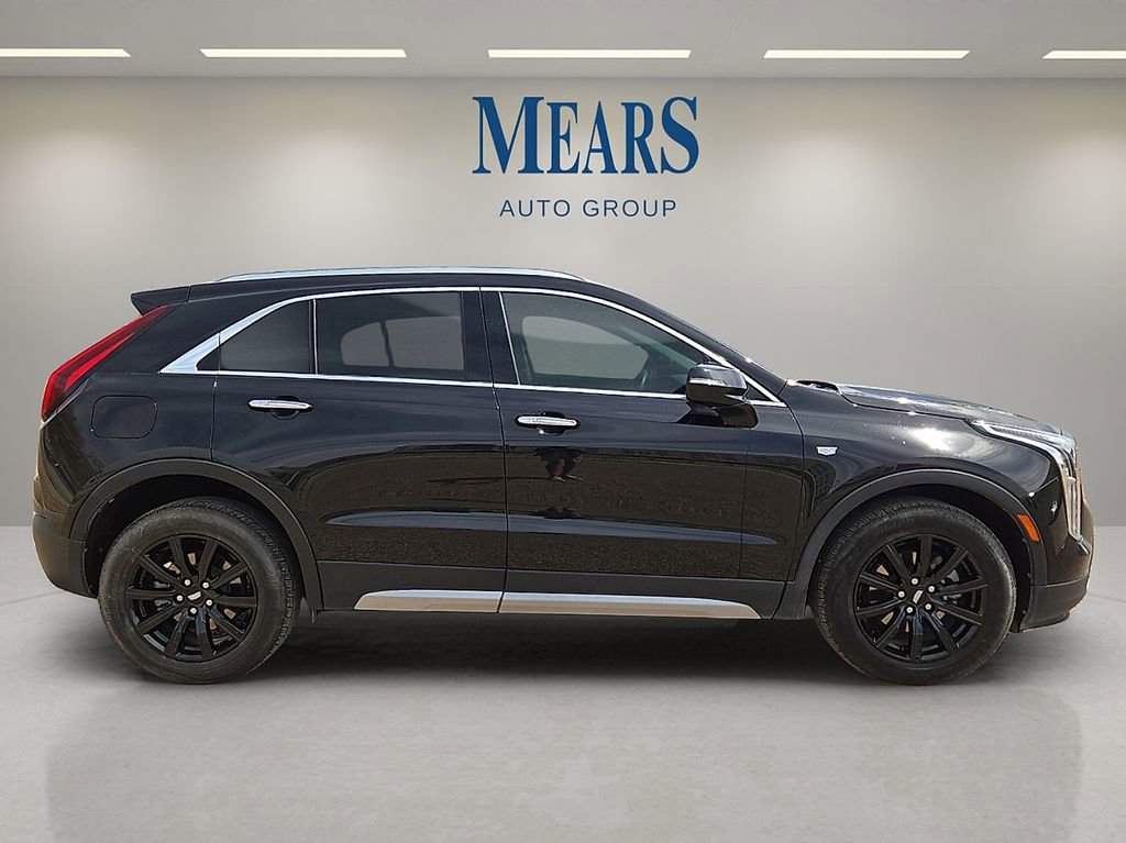 Used 2023 Cadillac XT4 Premium Luxury AWD/4WD image 6