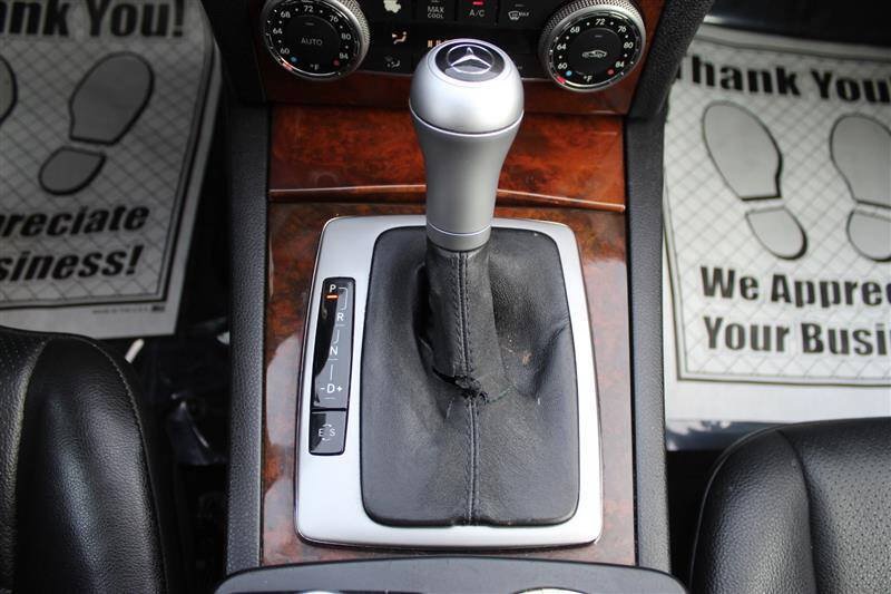 Used 2011 Mercedes-Benz C 300 4MATIC Sedan image 19