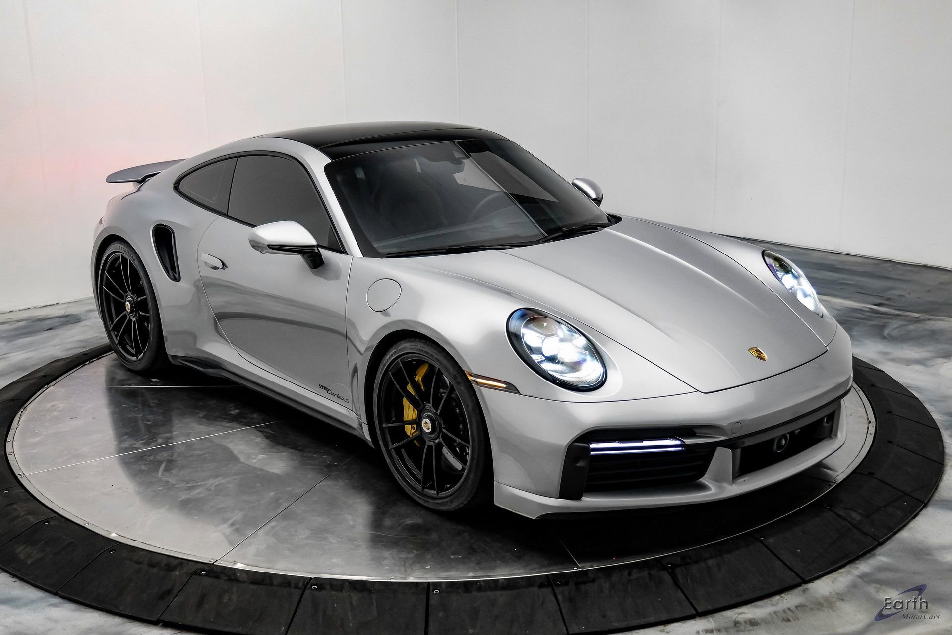 Used 2021 Porsche 911 Turbo S AWD/4WD image 27
