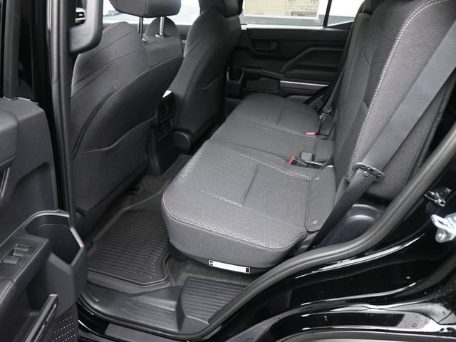 New 2025 Toyota 4Runner SR5 AWD/4WD image 16