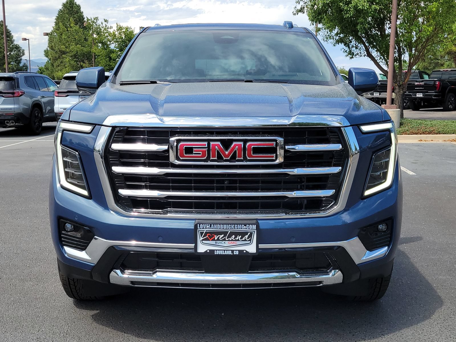 New 2026 GMC Yukon XL Elevation w/ Elevation Premium Package AWD/4WD image 5