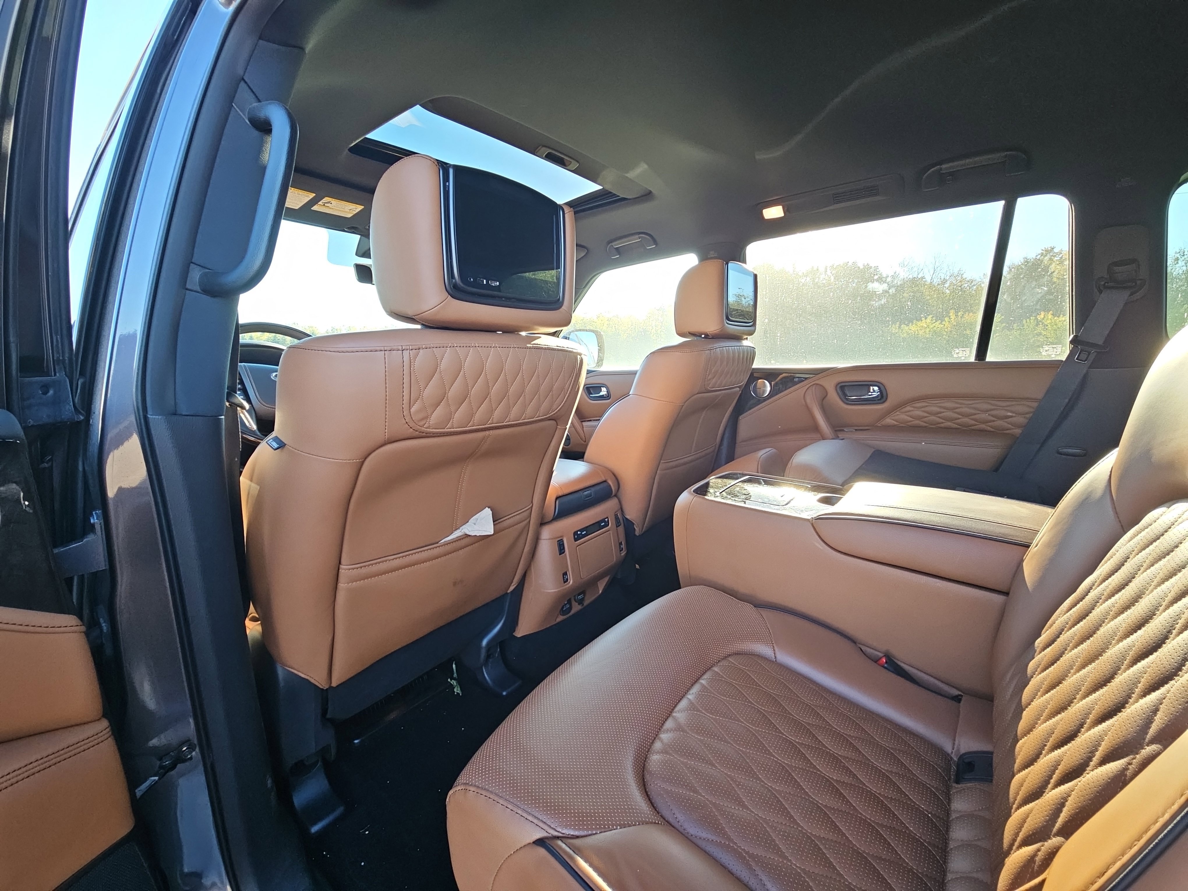 Used 2023 INFINITI QX80 Sensory w/ Cargo Package AWD/4WD image 39