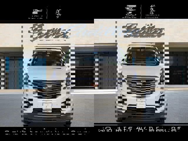 Used 2018 Cadillac XT5 Luxury w/ Driver Awareness Package FWD image 10