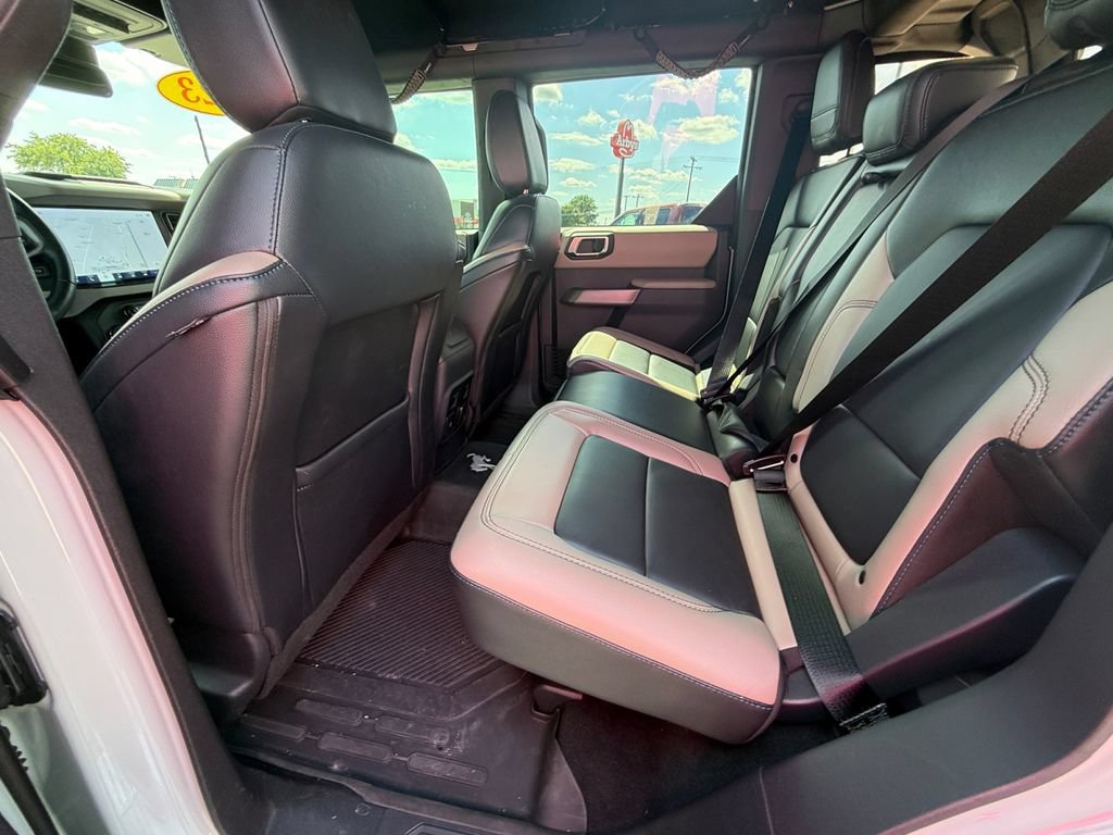 Used 2023 Ford Bronco Wildtrak AWD/4WD image 21
