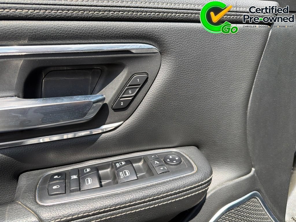 Used 2019 RAM 1500 Laramie AWD/4WD image 56