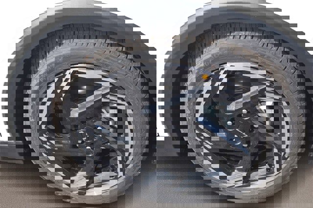 New 2025 Kia K4 EX image 11